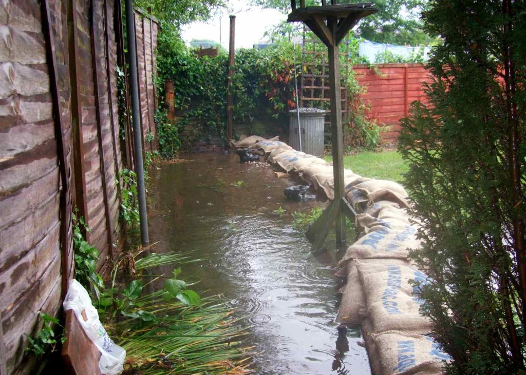 Aqua-Sac® flood mitigation inflatable sandbags