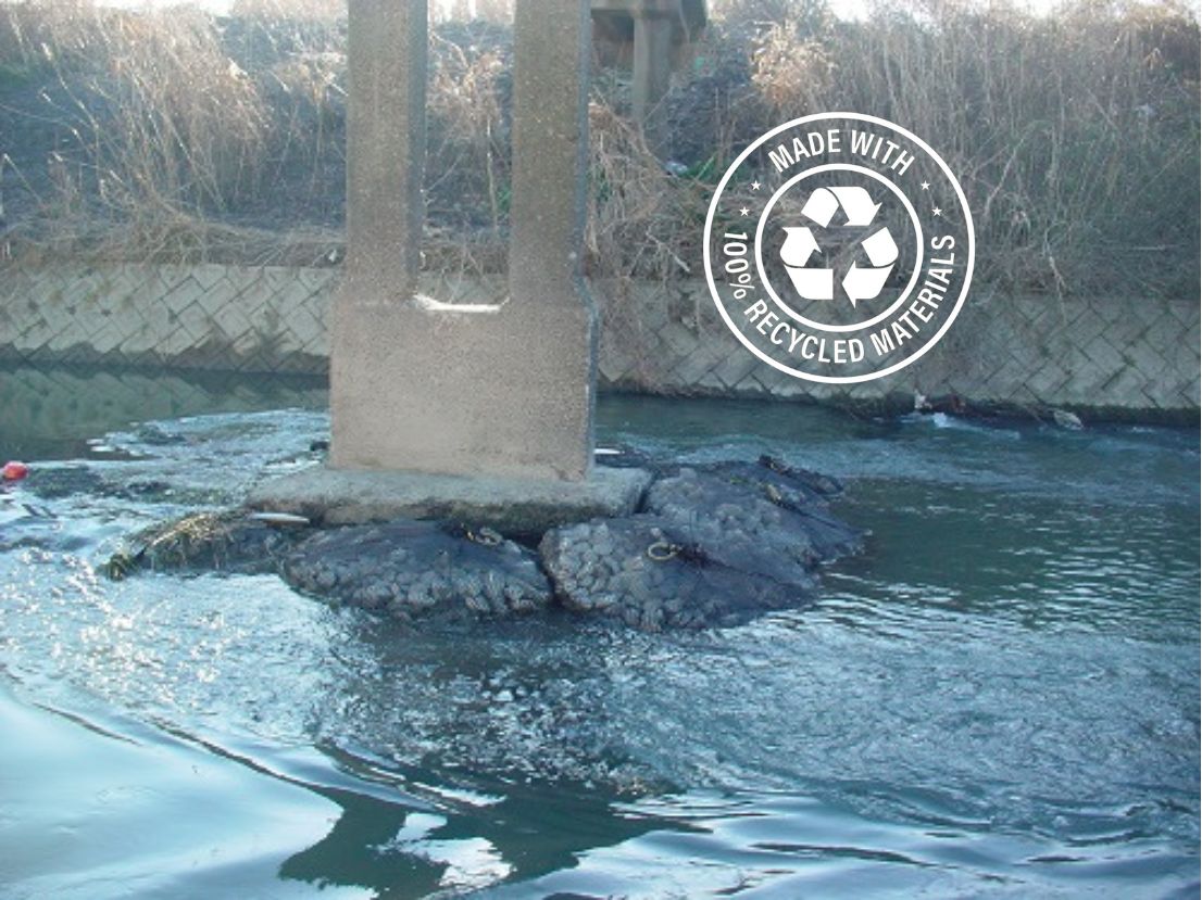 Kyowa Rock Bags protecting bridge pylon from scour