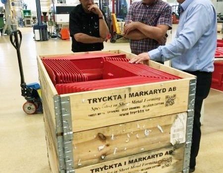 noaq boxwall flood barriers are a lighter and portable alternative to sand bags